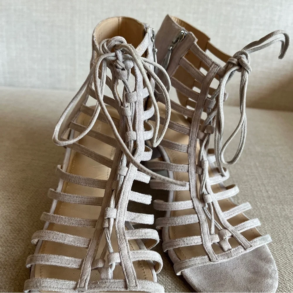 Pour La Victoire Size 9.5‎ Amabelle Kid Suede Block Heel Dress Sandal Color Mist
